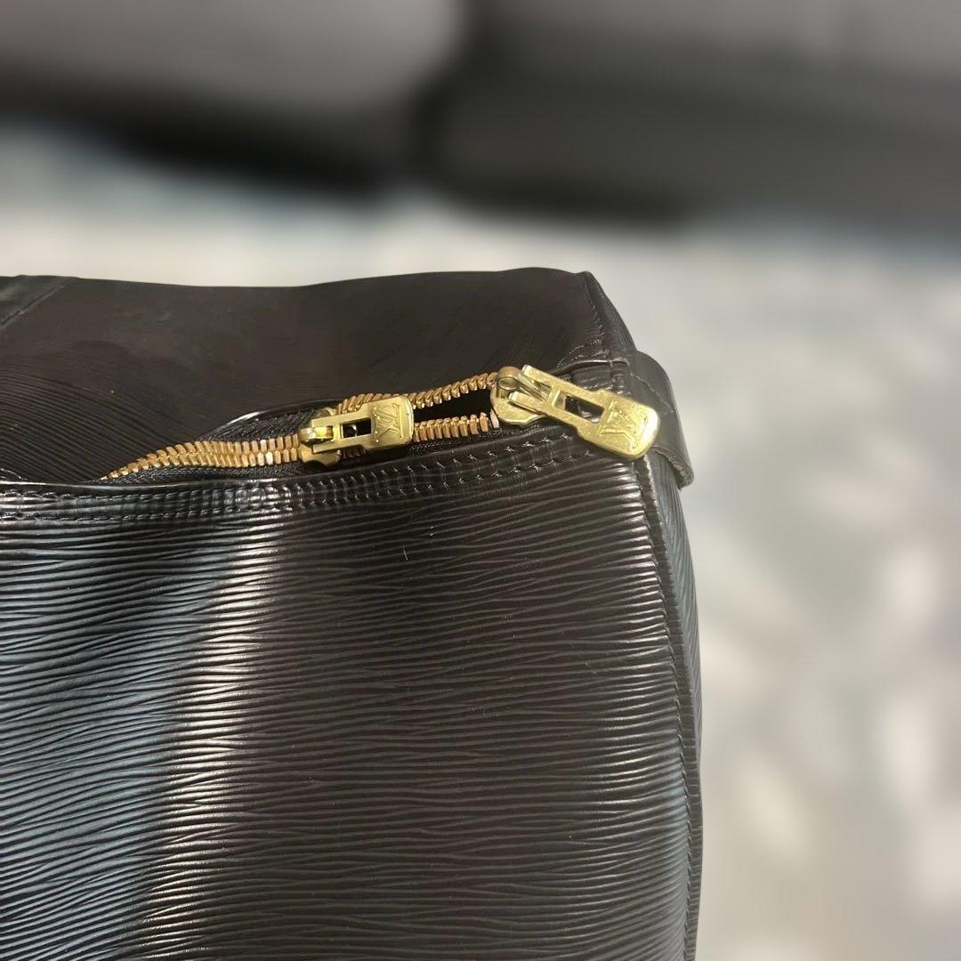 Louis Vuitton エピレザー ブラック ボストンバッグ