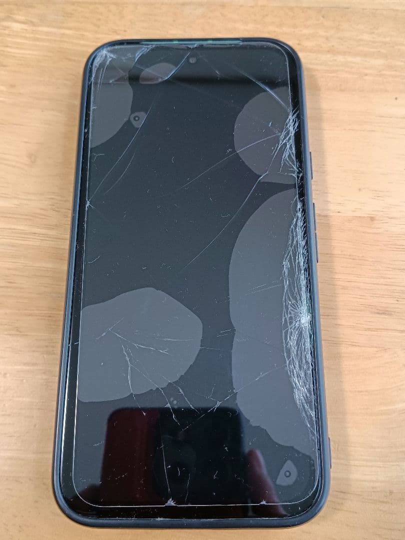 Google Pixel 8a アロエ 画面割れ ジャンク