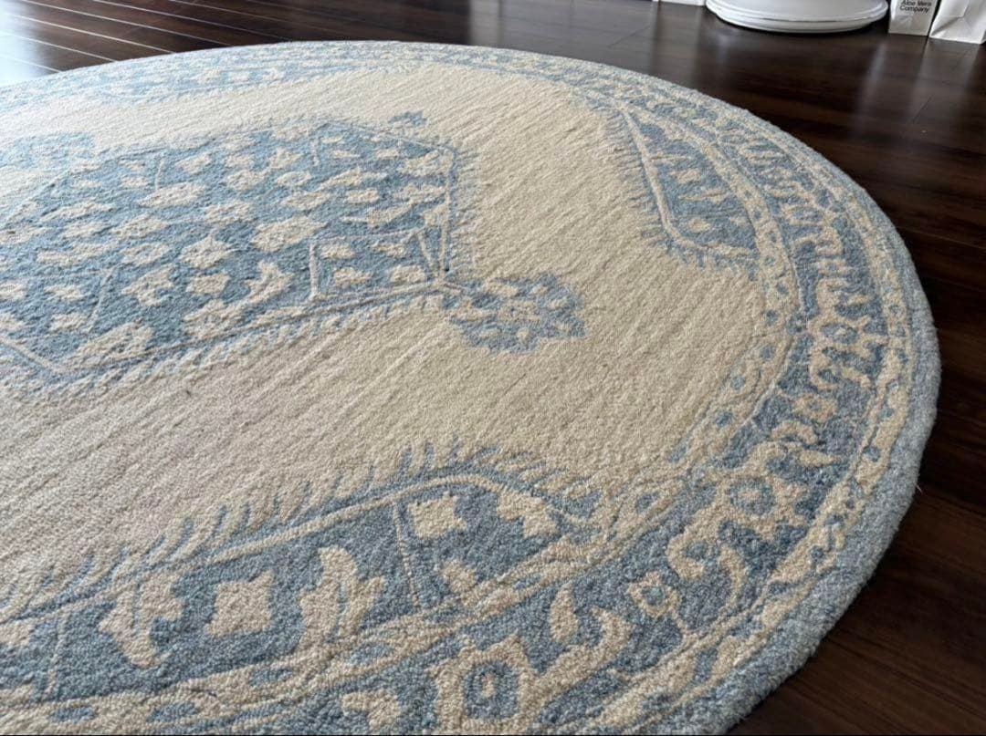 ★美品スーリヤ グラナダ GND-2306 8'X 8' 円形ラグ