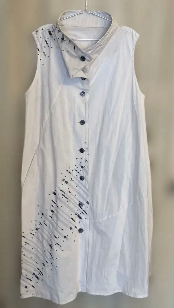 センソウユニコ慈雨　ロングベスト　サイズ42 美品