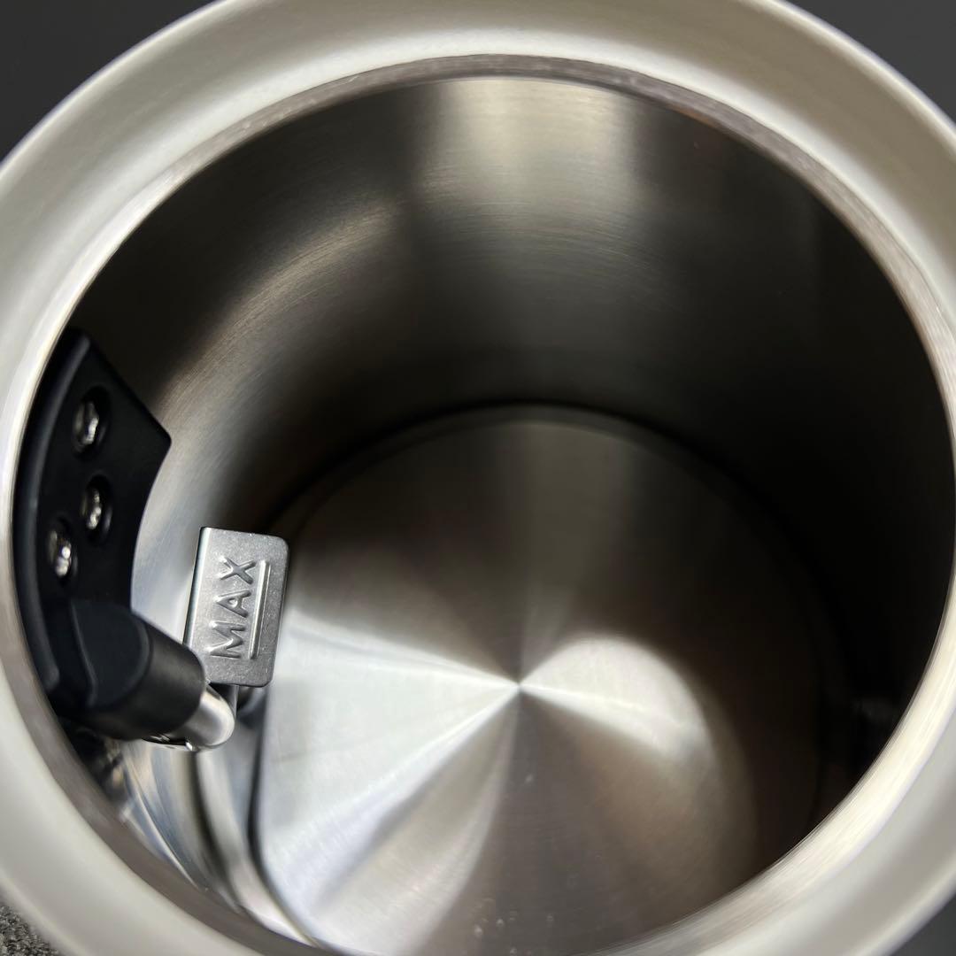 BALMUDA バルミューダ　電気ケトル　ホワイト　白　K07A