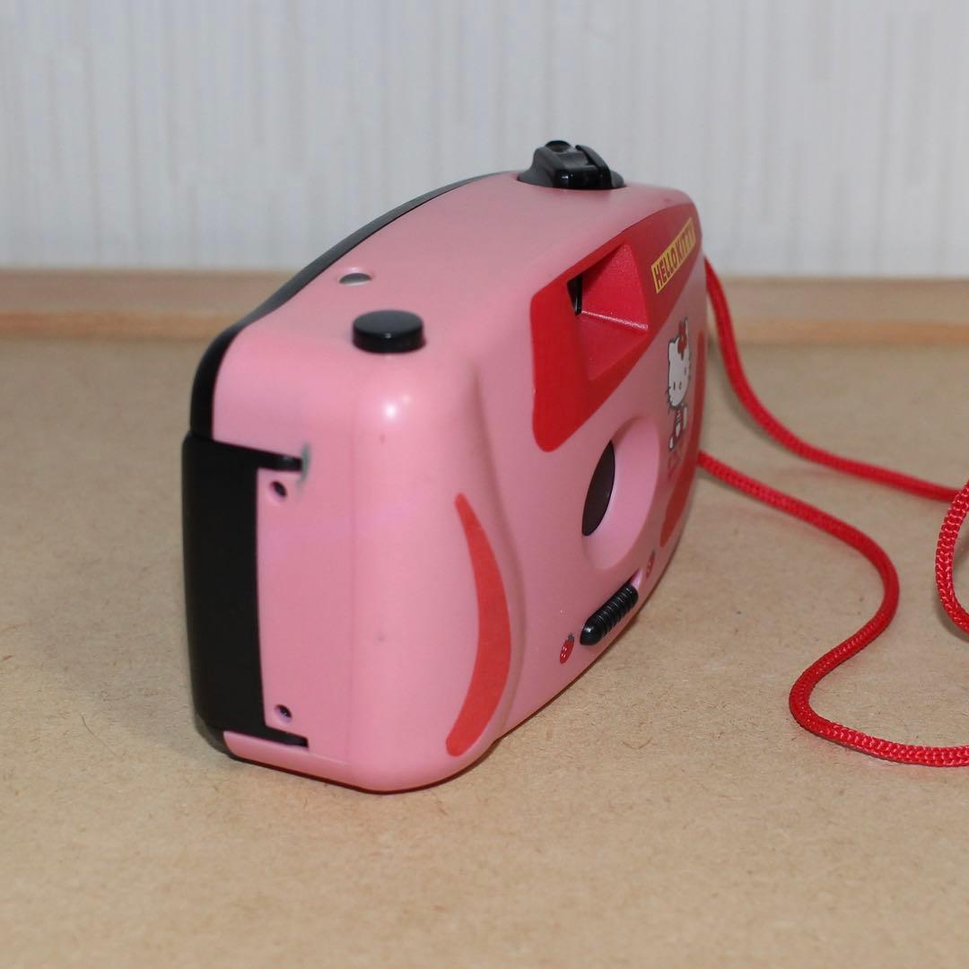 完動品　フィルムカメラ　ハローキティ