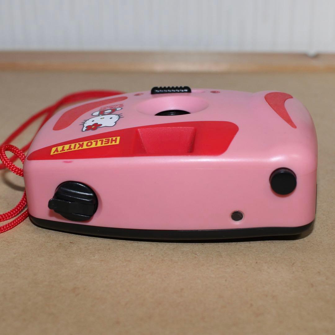 完動品　フィルムカメラ　ハローキティ