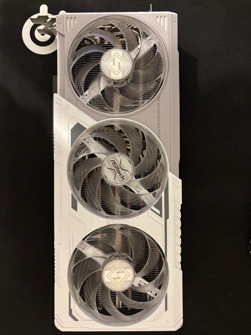 グラフィックボード・グラボ・ビデオカード RX9070xt aslock seel legend