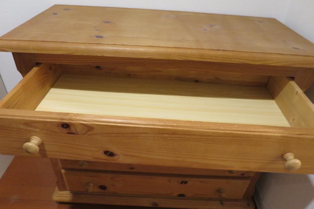 ビンテージパイン材★リビングチェスト　カントリースタイル　無垢材