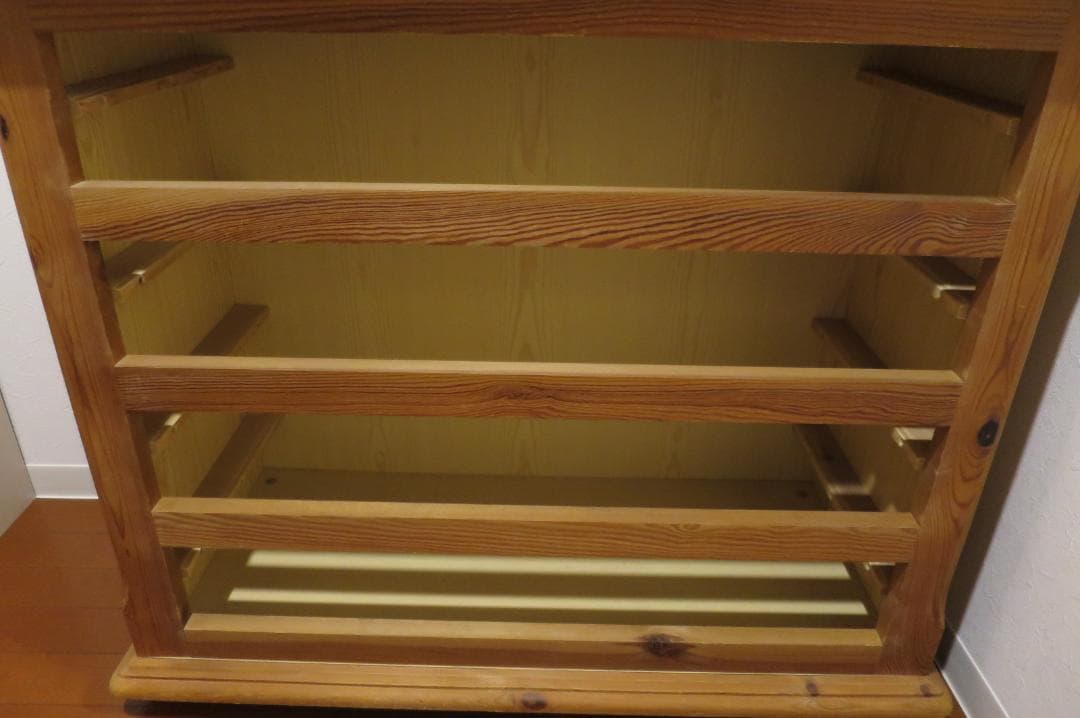 ビンテージパイン材★リビングチェスト　カントリースタイル　無垢材