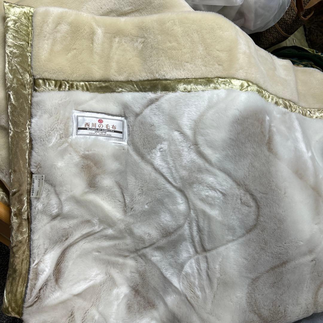 西川の毛布 140x200cm アクリル100% 二重織り毛布 日本製