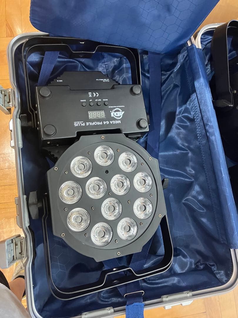大特価AmericanDJ MEGA64LEDパーライト5個セット