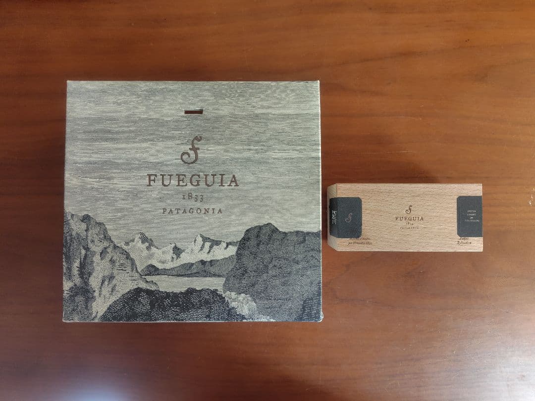 FUEGUIA フエギア 1833 Tinta Roja 30ml 木箱入り