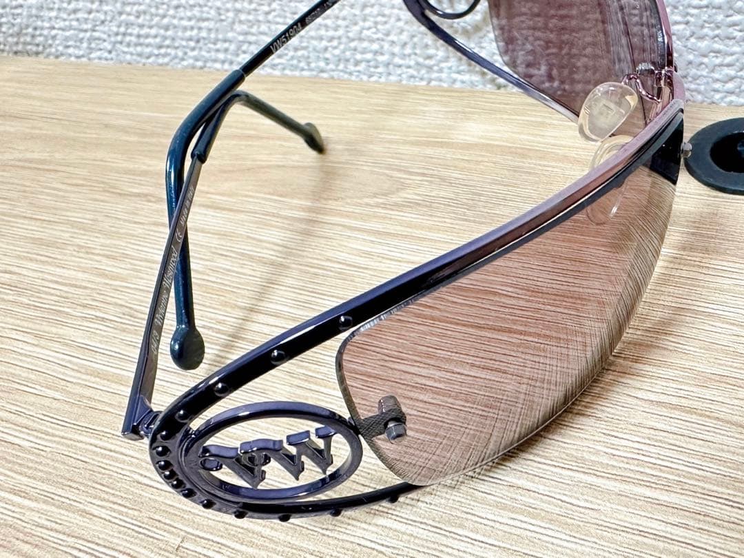 ヴィヴィアン・ウエストウッド サングラス y2K ケース付き