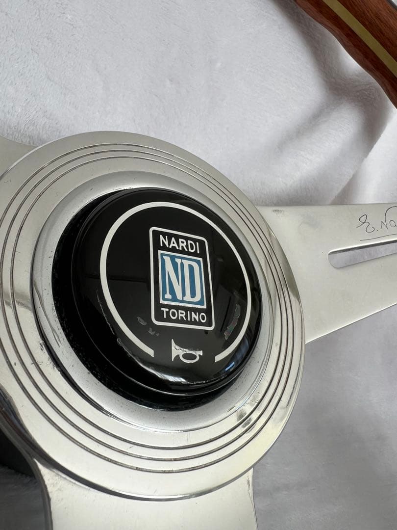 ナルディ クラシックウッドステアリング