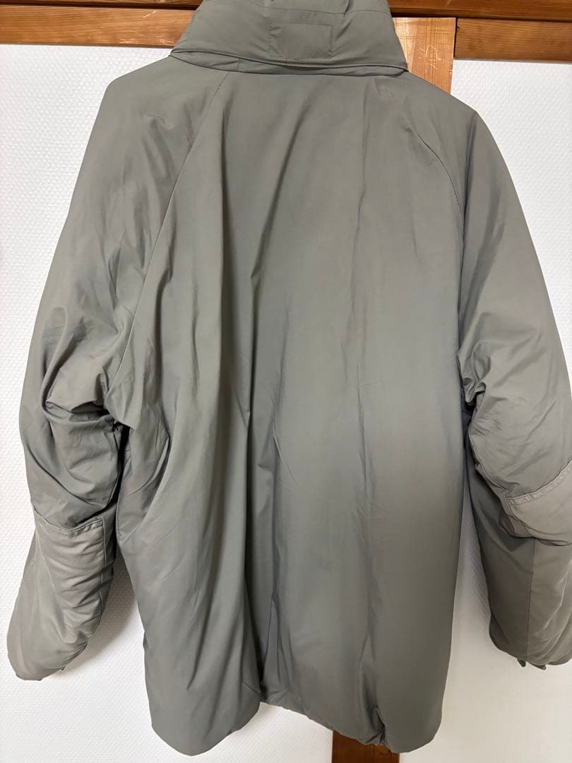 人気 米軍実物ECWCS Level7（MEDIUM-REGULAR）