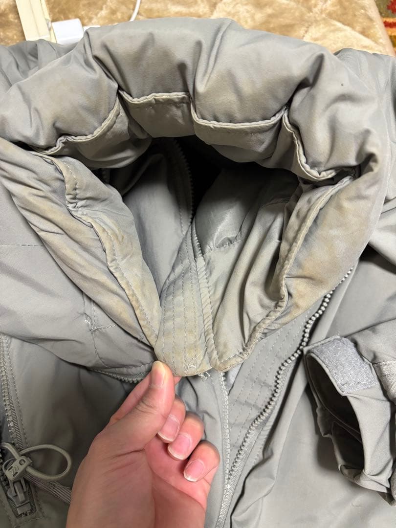 人気 米軍実物ECWCS Level7（MEDIUM-REGULAR）