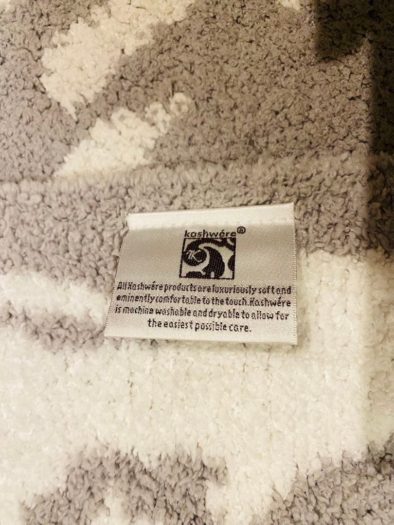 カシウエア　ダマスクハーフブランケット