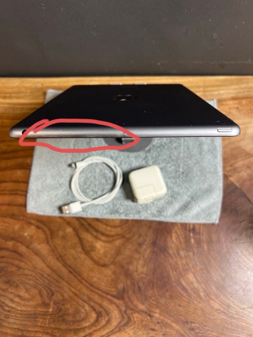 ［美品］Apple iPad 第6世代/32GB/電池健康99.9%/HW243