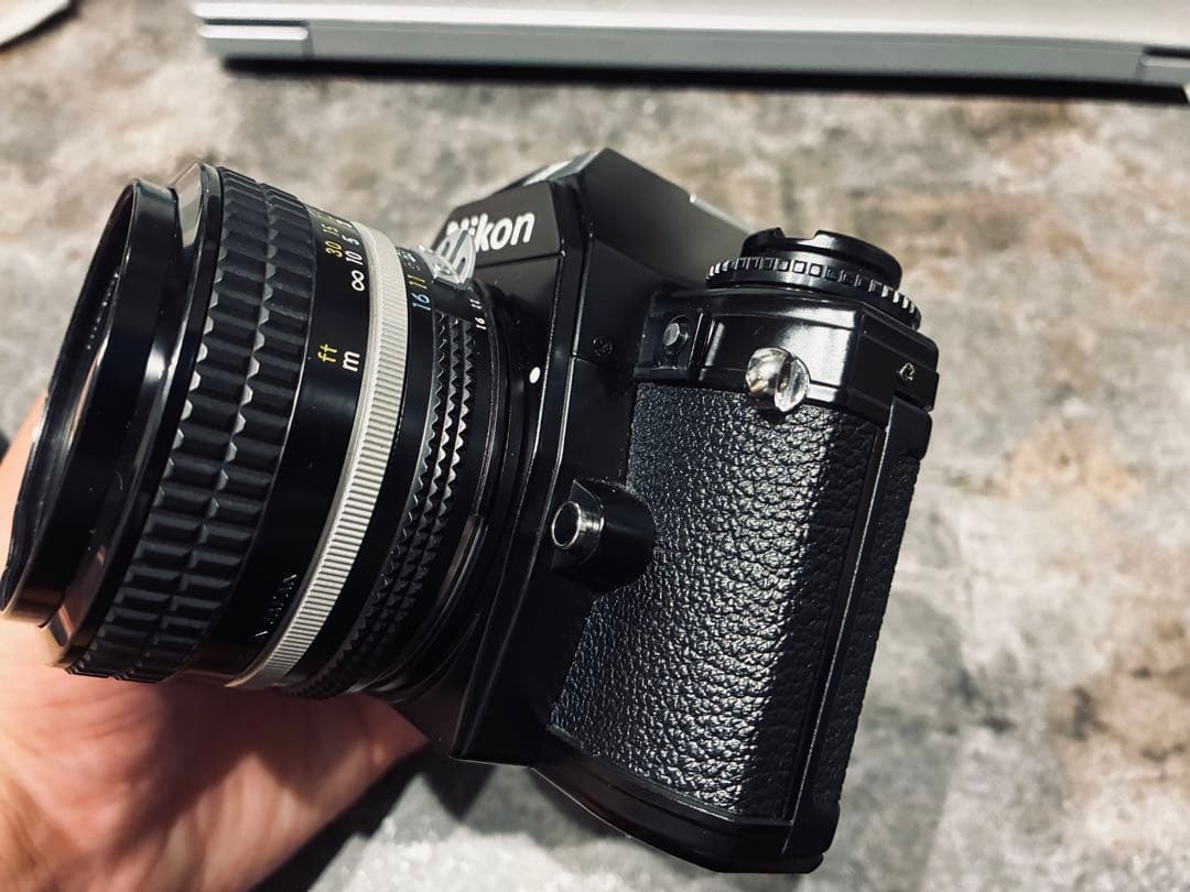 Nikon EM 一眼レフカメラ Nikkor 50mm f/1.4