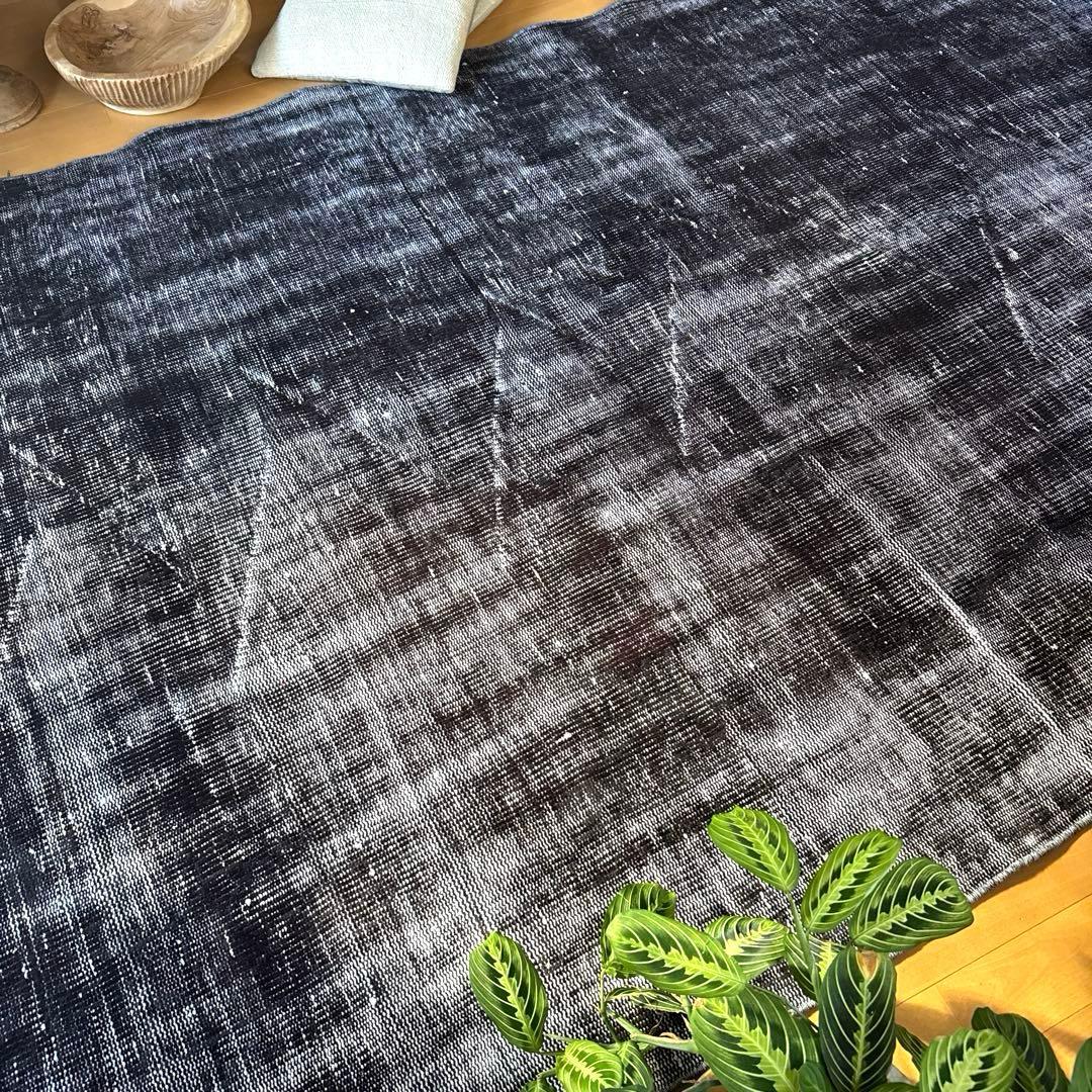 大判151×260 オーバーダイ　ブラックダークグレイ　トルコヴィンテージラグ