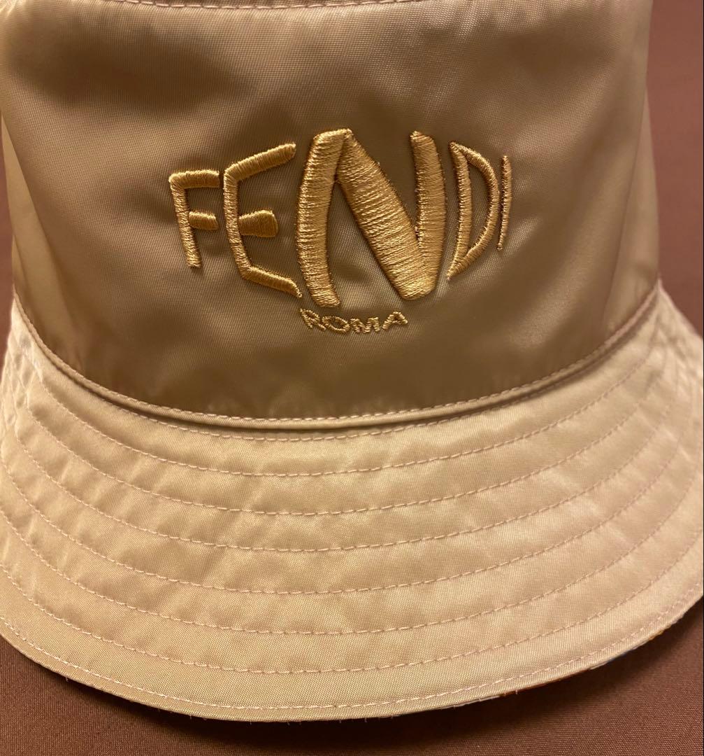 【新品未使用】FENDI フェンディ バケットハット リバーシブル