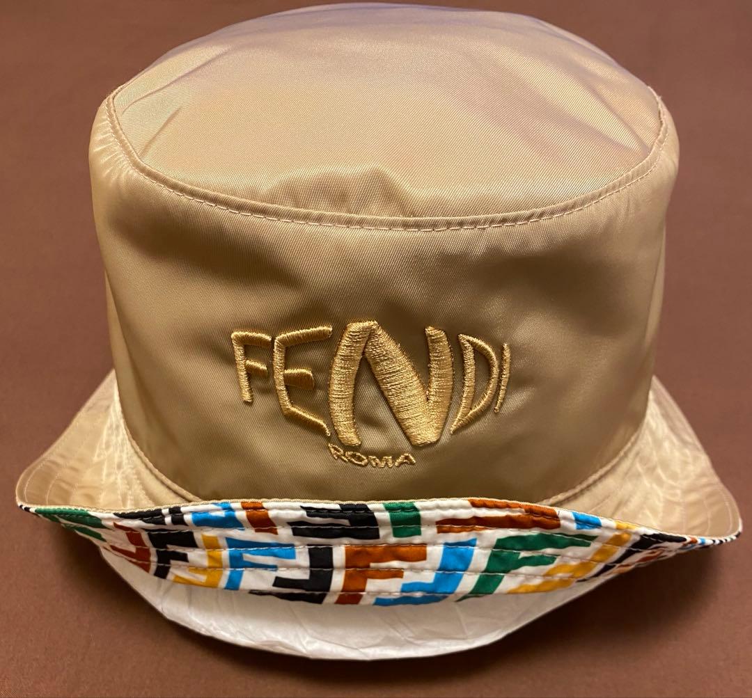 【新品未使用】FENDI フェンディ バケットハット リバーシブル