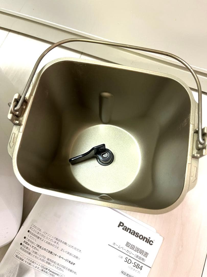 Panasonicホームベーカリー SD-SB4-W 2022年製　パナソニック