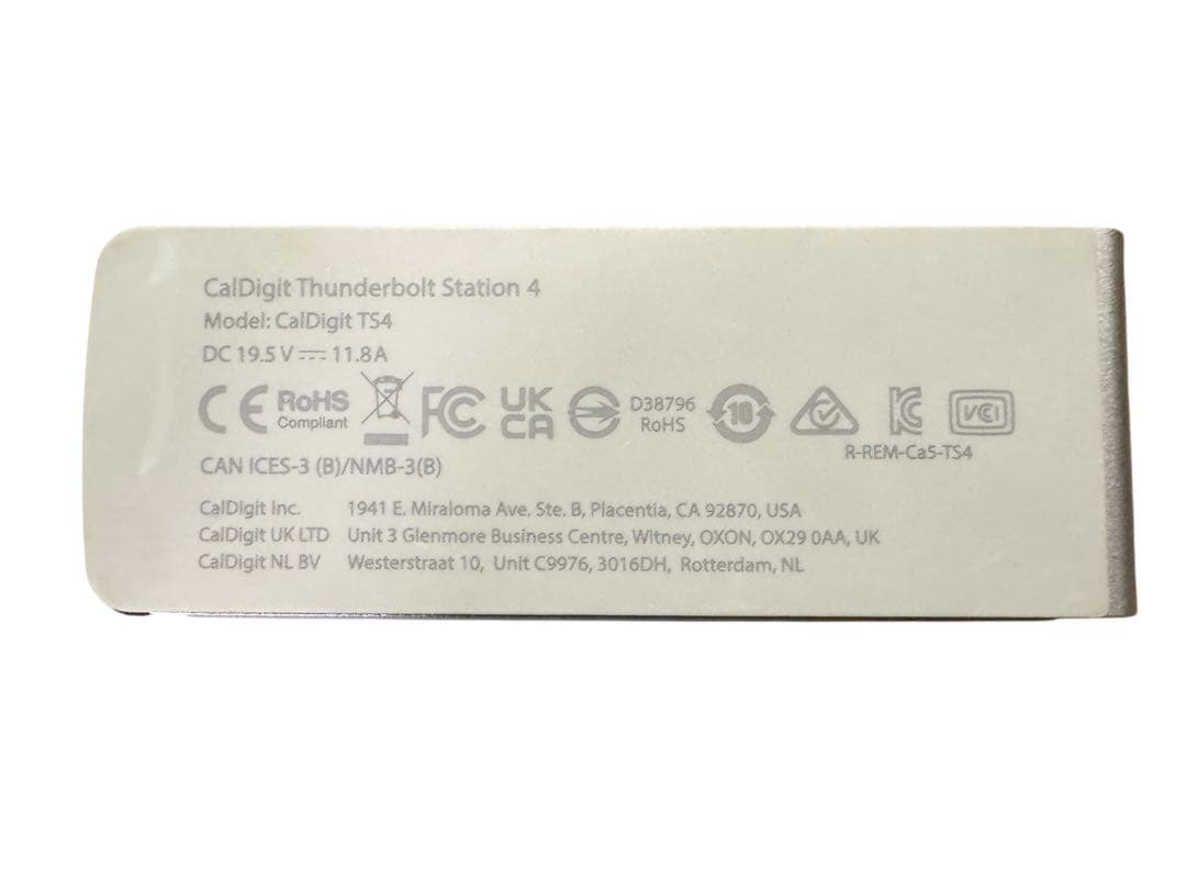 【美品】CalDigit TS4 ドッキングステーション