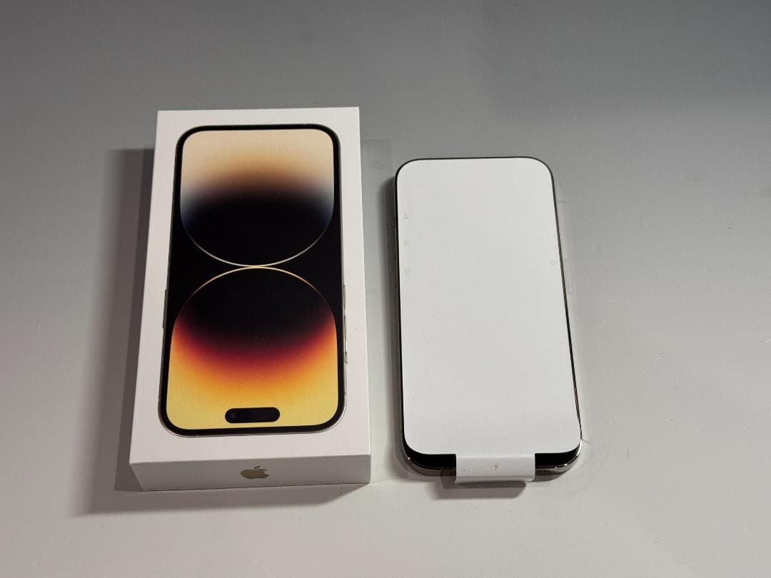 新品未使用】iPhone 14 Pro 256GB ゴールド SIMフリー