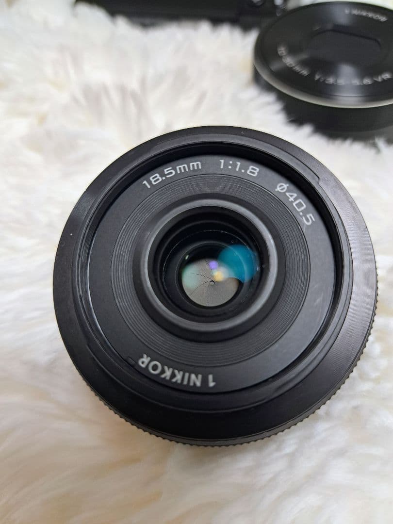 ★極美品★Nikon 1 J5 ダブルレンズキット★希少ブラック★J5WLKBK