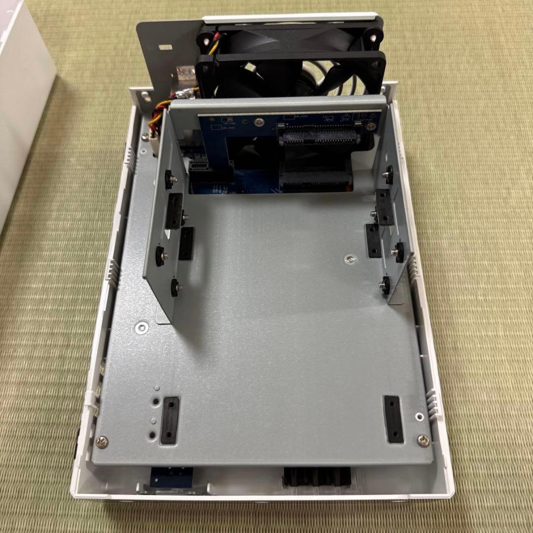 Synology NASキット 2ベイ DS223j HDDなし