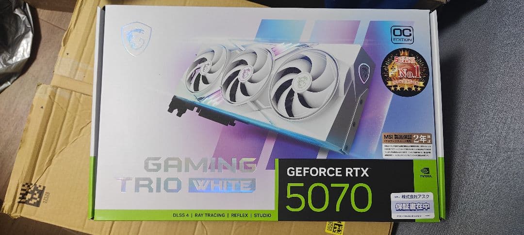 グラフィックボード・グラボ・ビデオカード MSI GeForce RTX 5070 12G GAMING OC WHITE