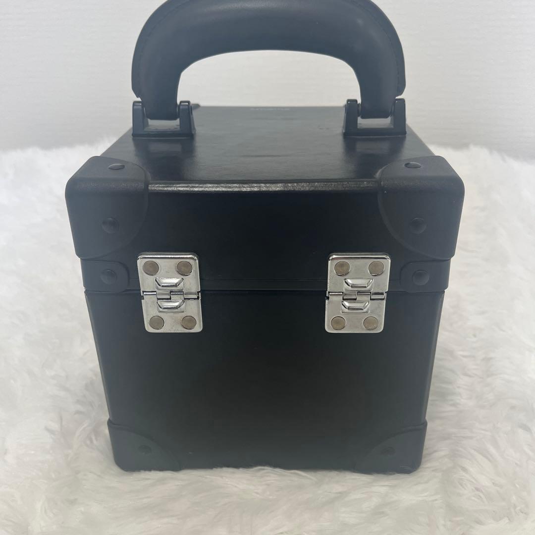 【レア】shu uemura 非売品 メイクボックス　ミッキー シュウウエムラ