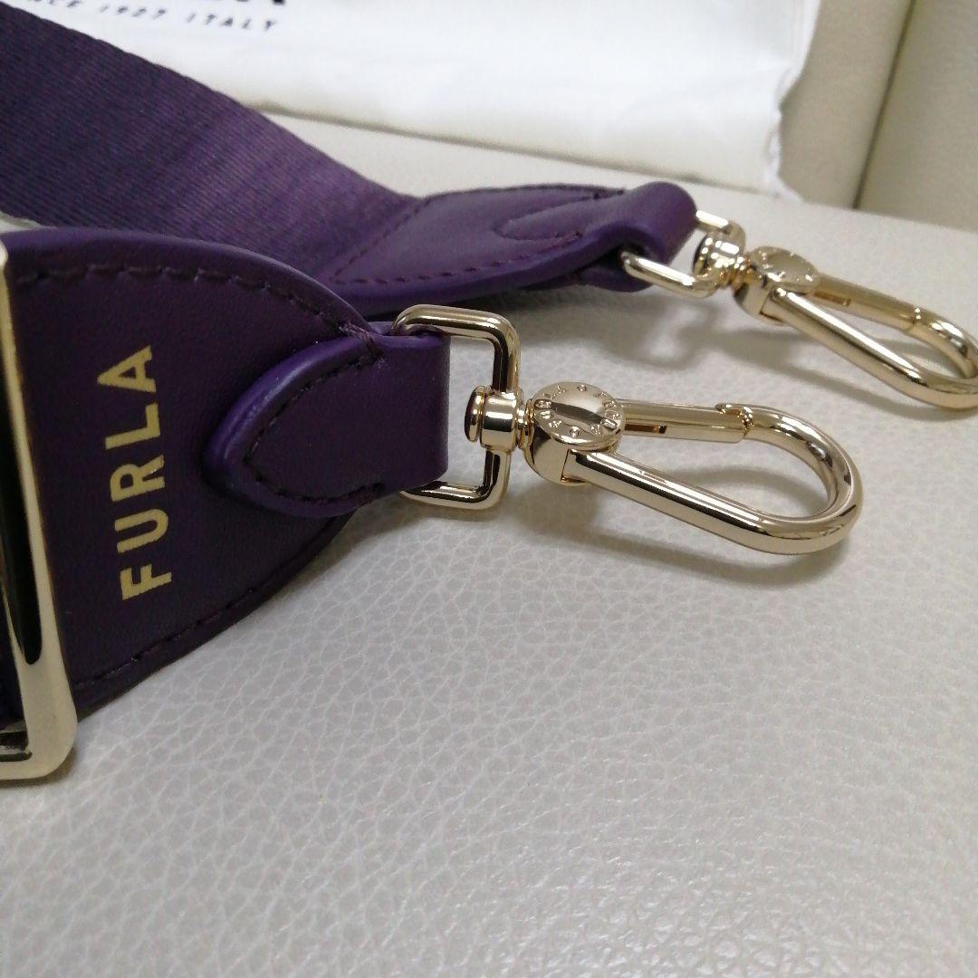 土日値下　FURLAフルラ　ショルダーバッグストラップ　ロゴ入
