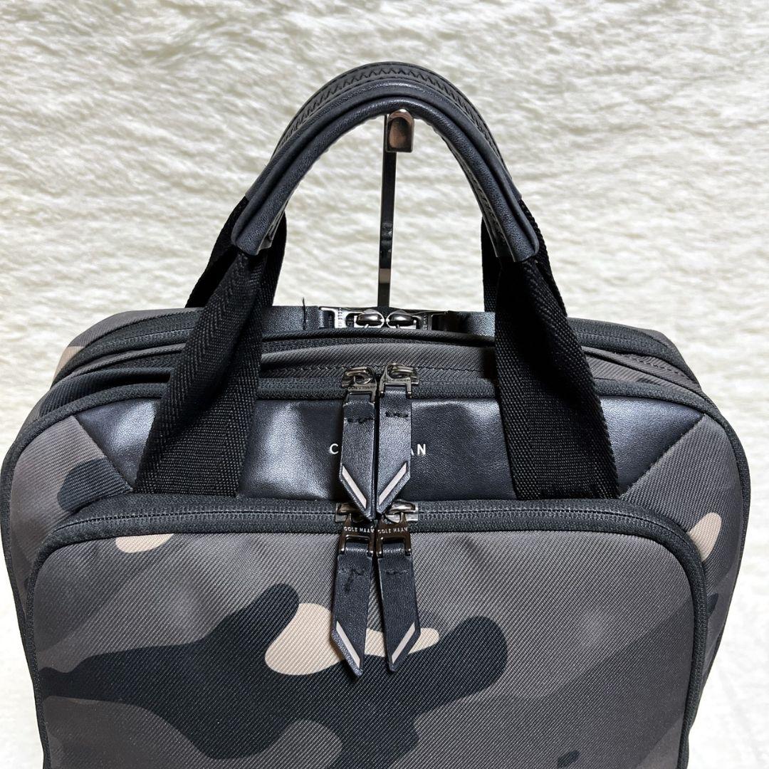 ​【本日限定価格】 コールハーン ゼログランド 2in1 バックパック 迷彩