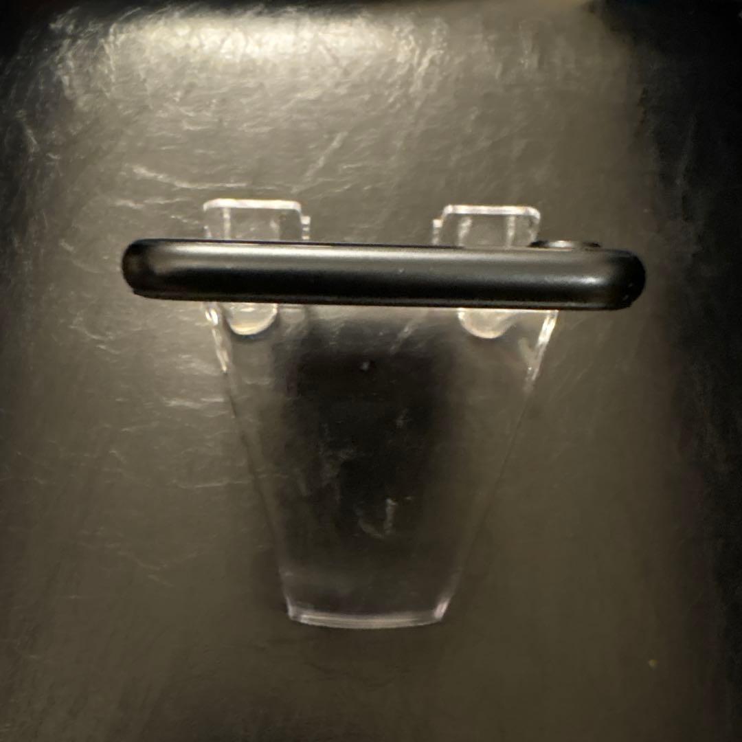 Apple iPhone SE 64GB 第3世代　ミッドナイト