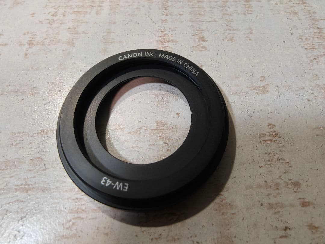 Canon EF-M 22mm f/2 STM レンズ