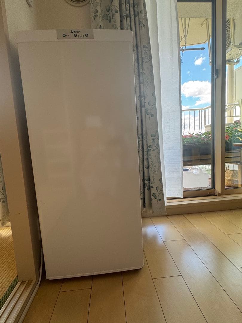 SALE早勝❣️三菱121L冷凍庫