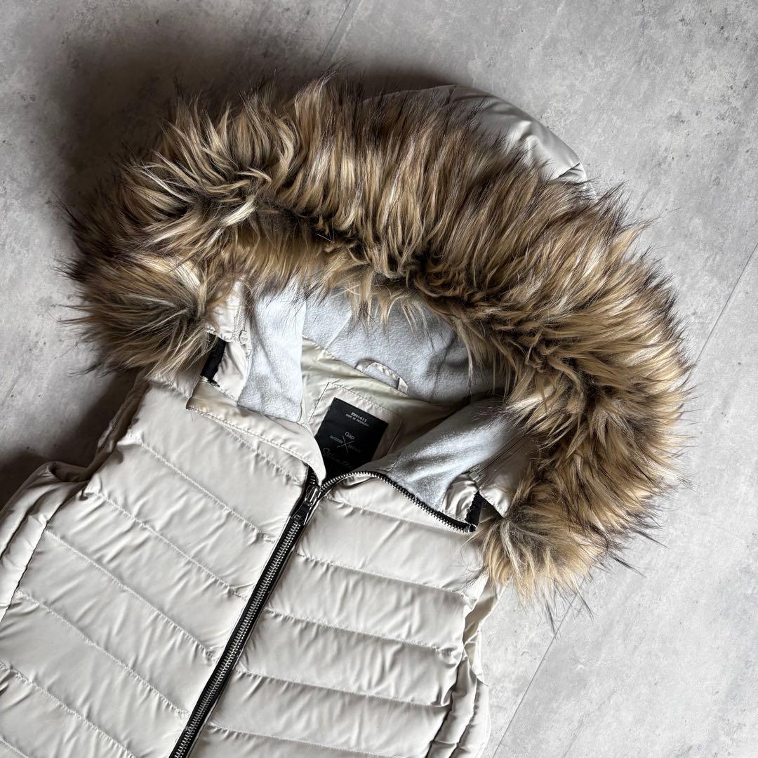 【GAP】ファー付き　ダウンベスト　フード大きめ　y2k お兄系　ギャル男　短丈