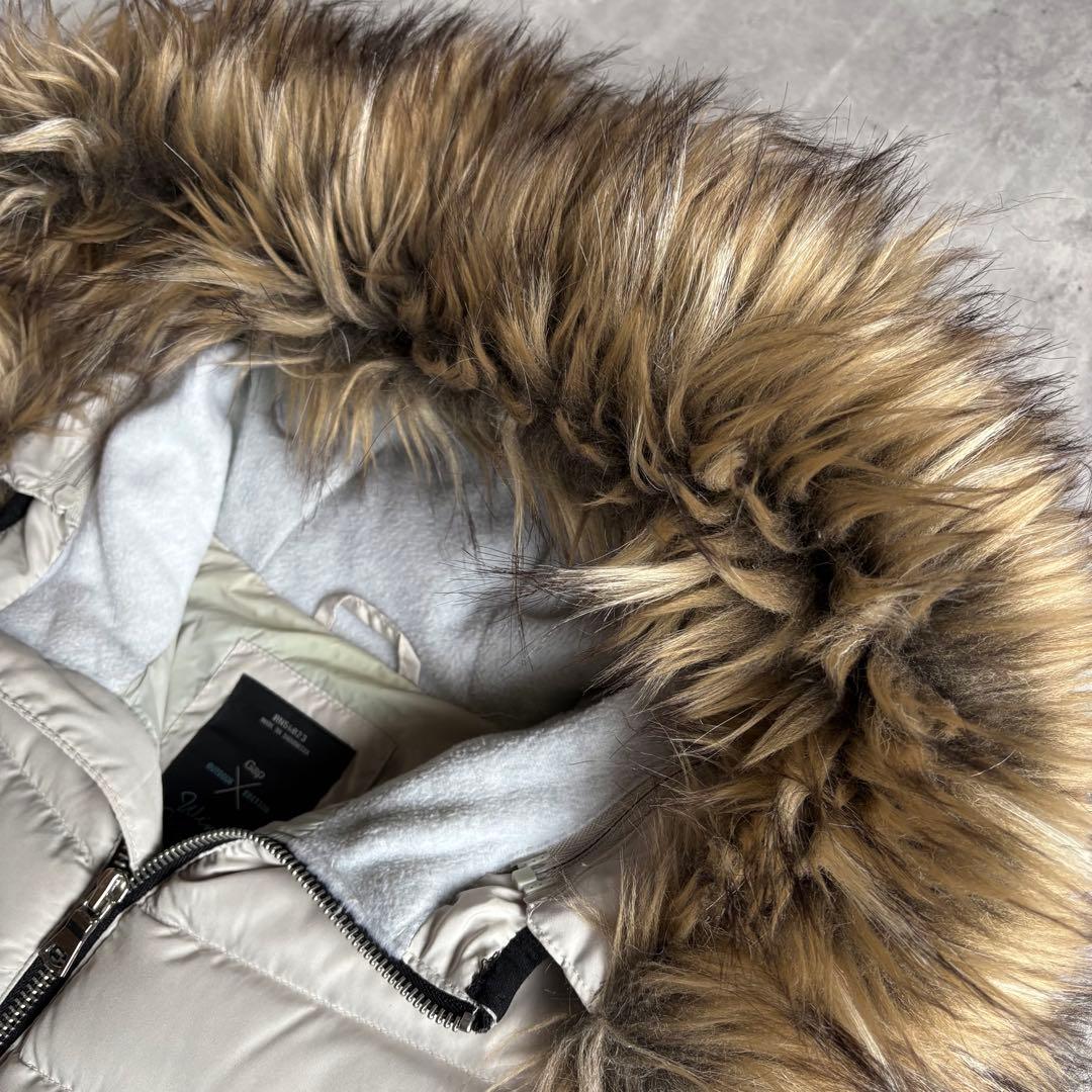 【GAP】ファー付き　ダウンベスト　フード大きめ　y2k お兄系　ギャル男　短丈