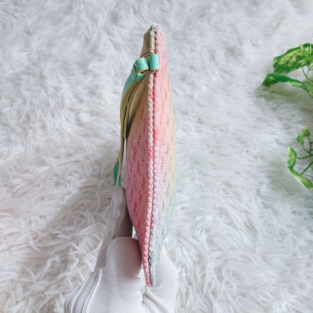 ■未使用級■ジミーチュウ クラッチバッグ ポーチ グラデーション JC ロゴ