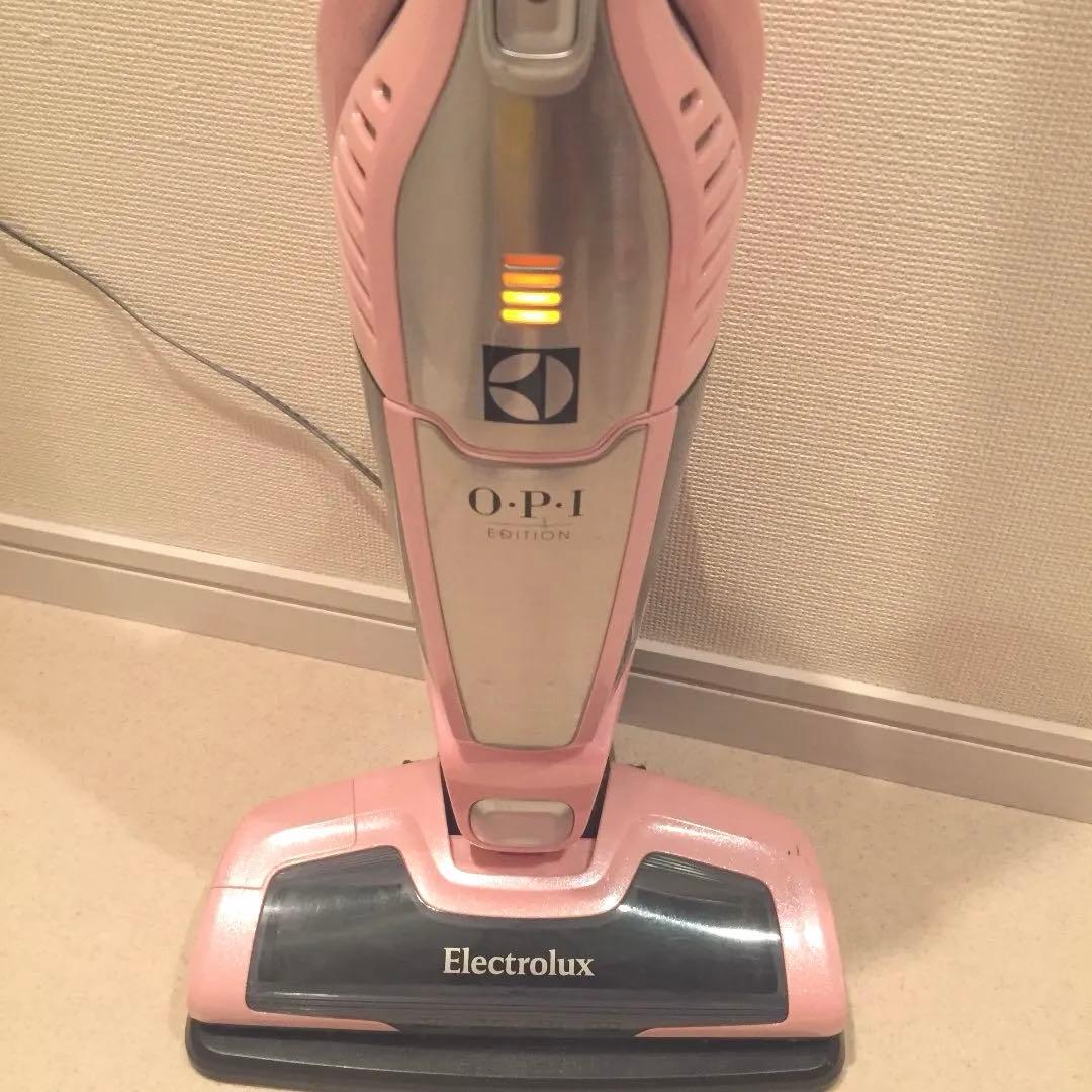 掃除機 Electrolux コードレス OPIコラボ限定品