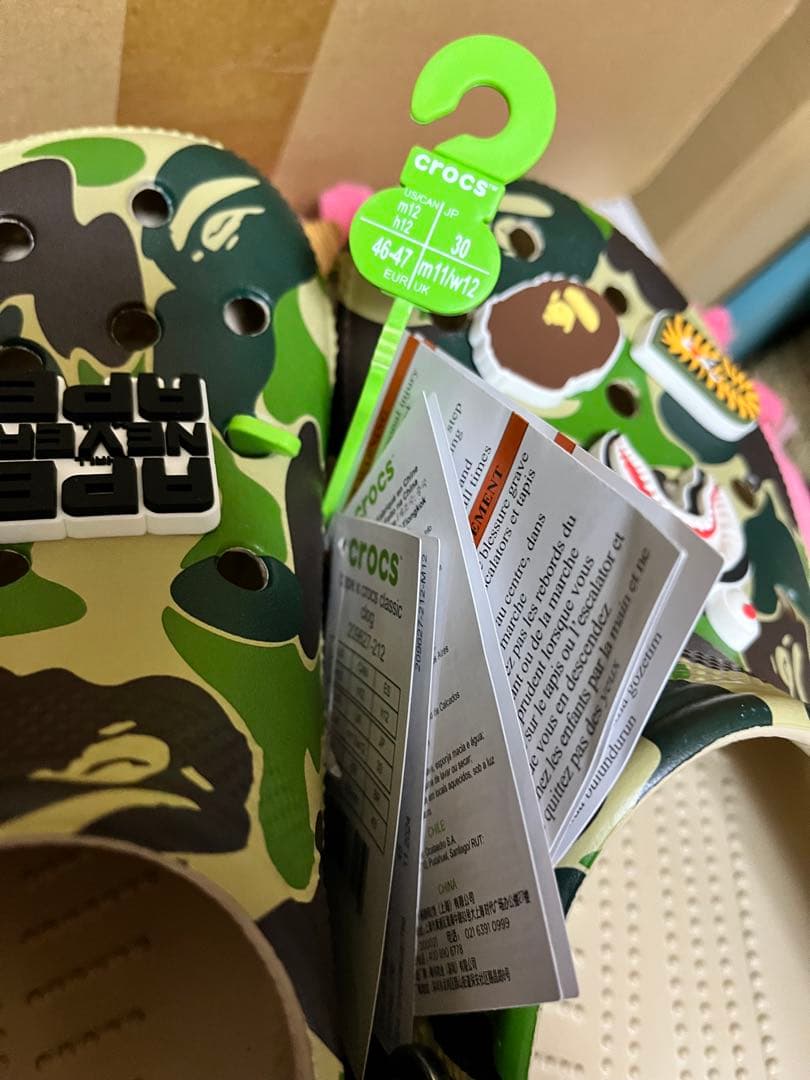 A BATHING APE®︎ × Crocs Clog Green