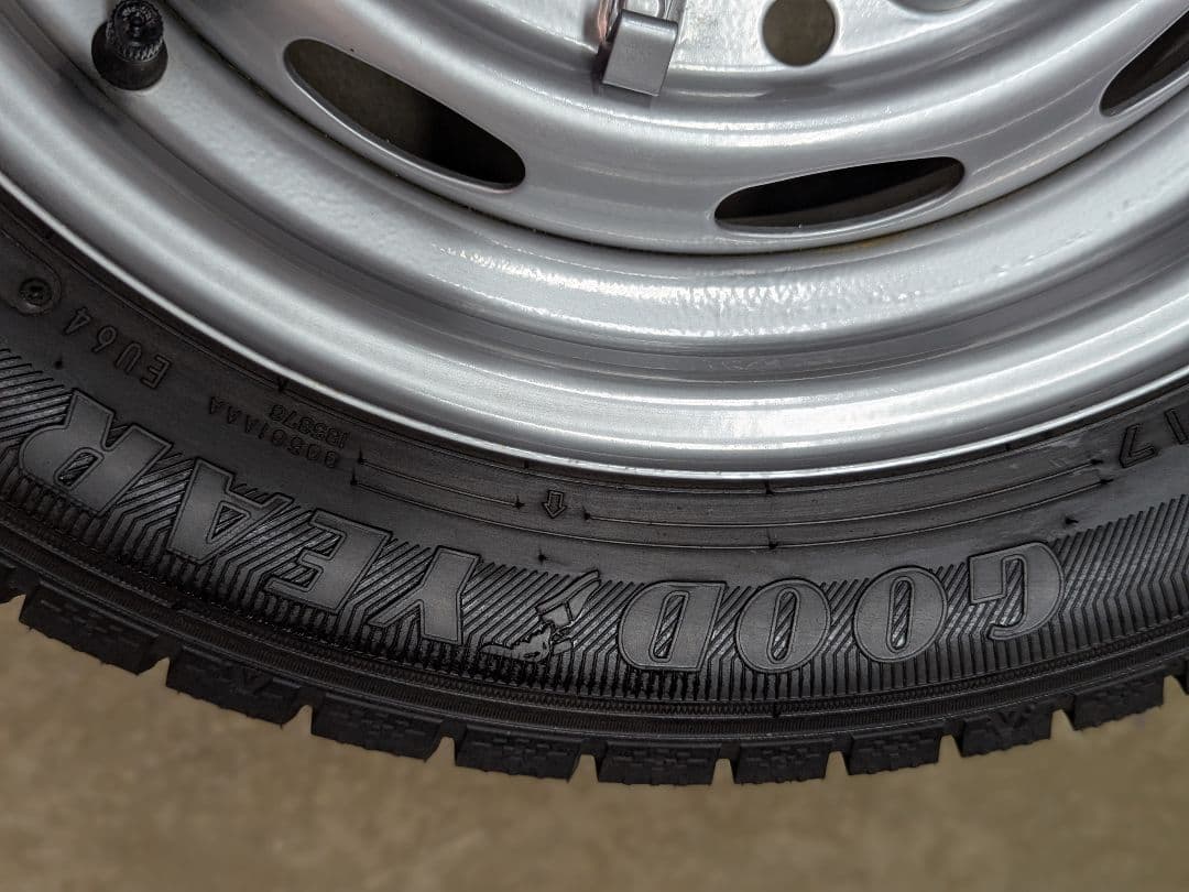 値下げ空冷ビートル 純正タイプホイール スタッドレス 4本 即使用可 使用期間少