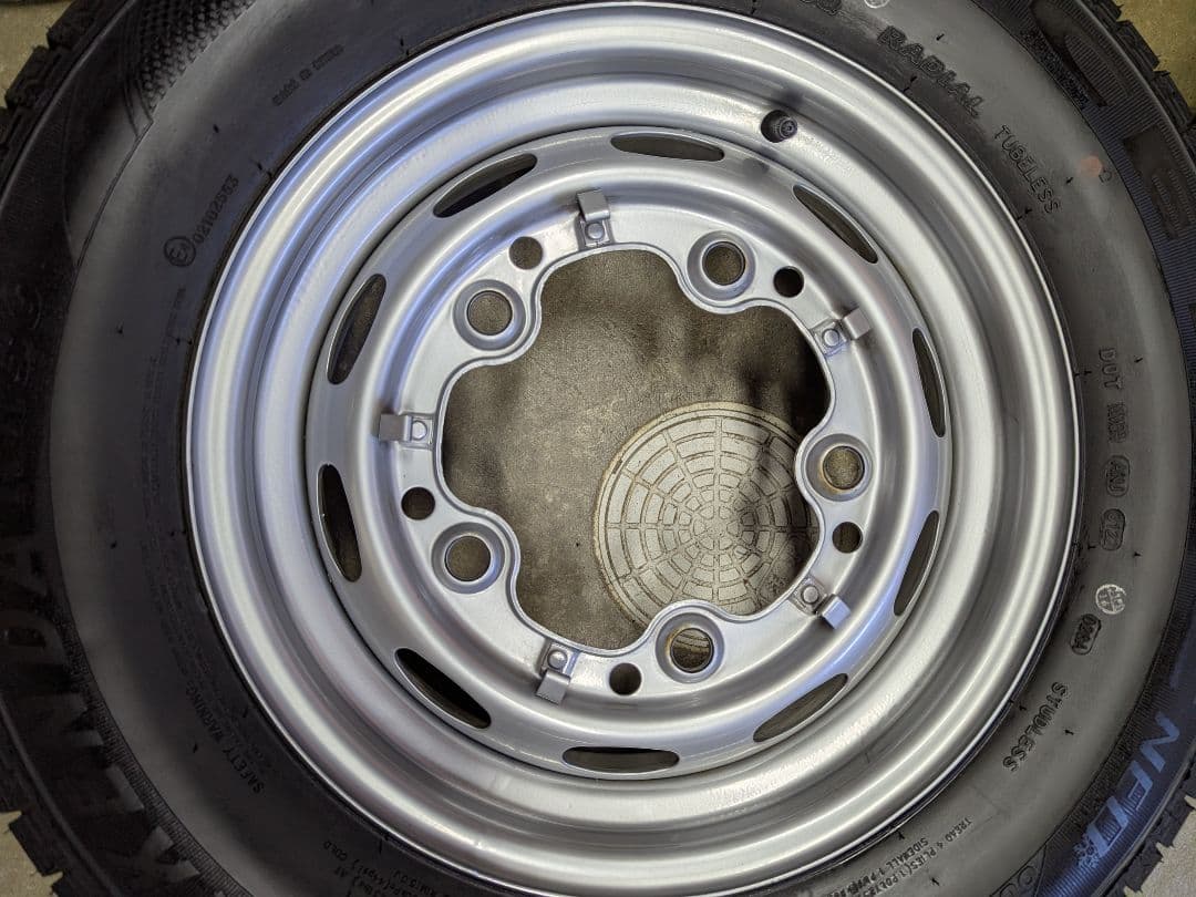 値下げ空冷ビートル 純正タイプホイール スタッドレス 4本 即使用可 使用期間少
