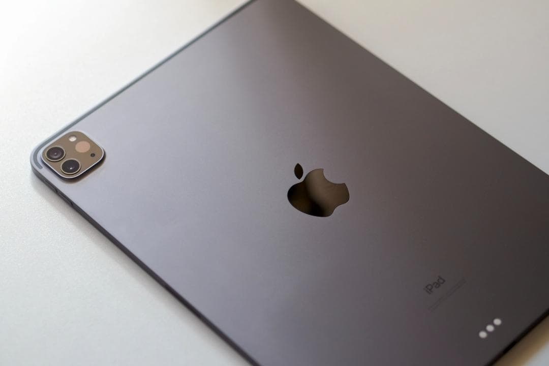 iPad Pro 11インチ 第2世代 Wi-Fi 128GB スペースグレイ