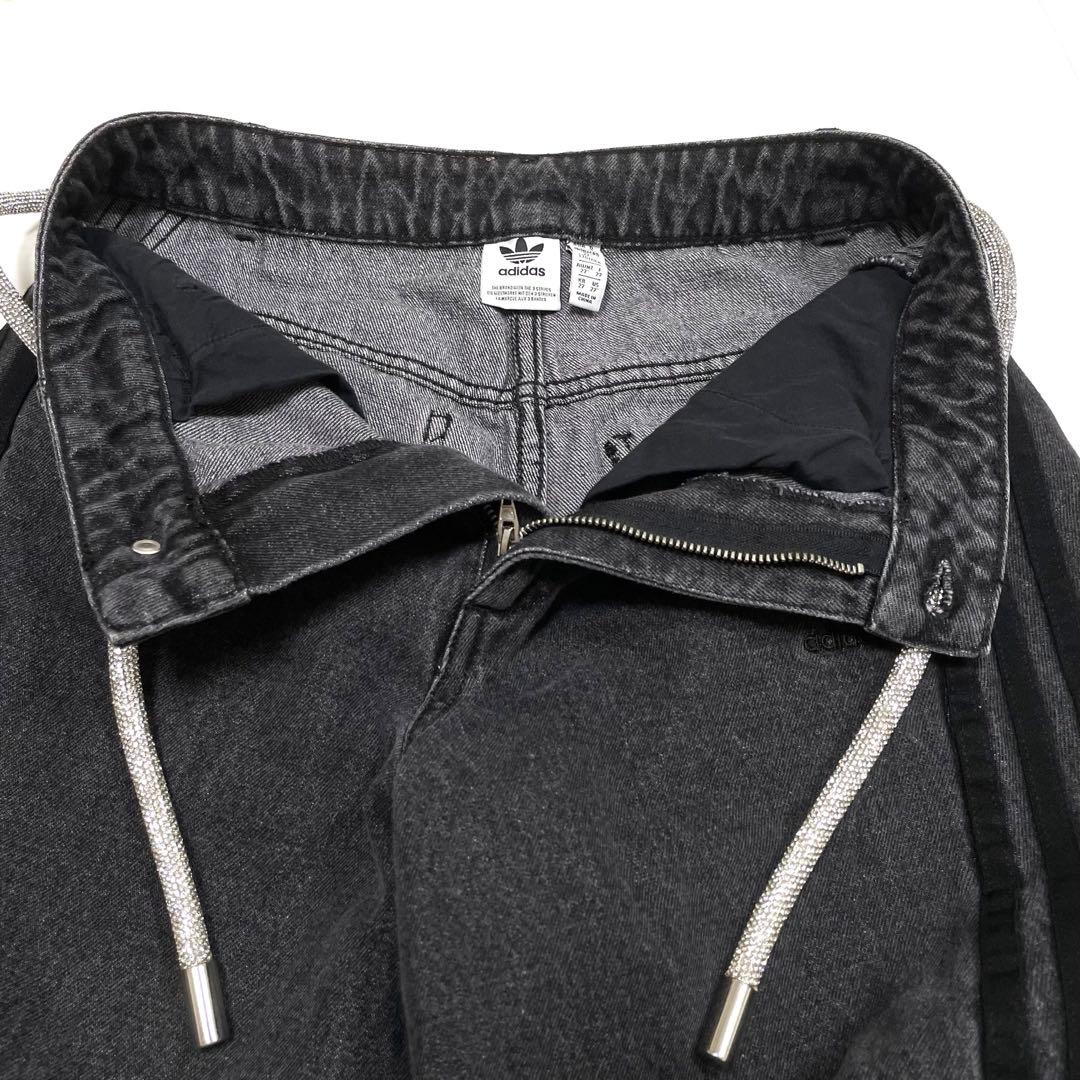 choromatuです★アディダス アディレニウム デニム カーゴパンツ
