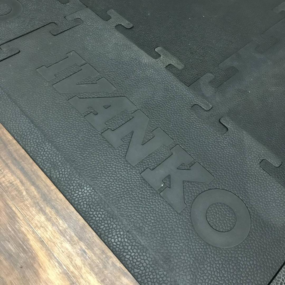 ひろかず送料込みに変更　ivanko イヴァンコ ラバー マット