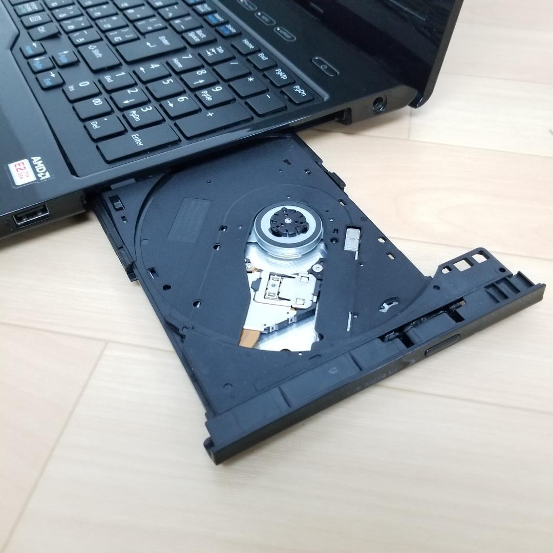 期間限定 新品SSD Win11 DVD再生可 ノートPC 富士通(E0643)