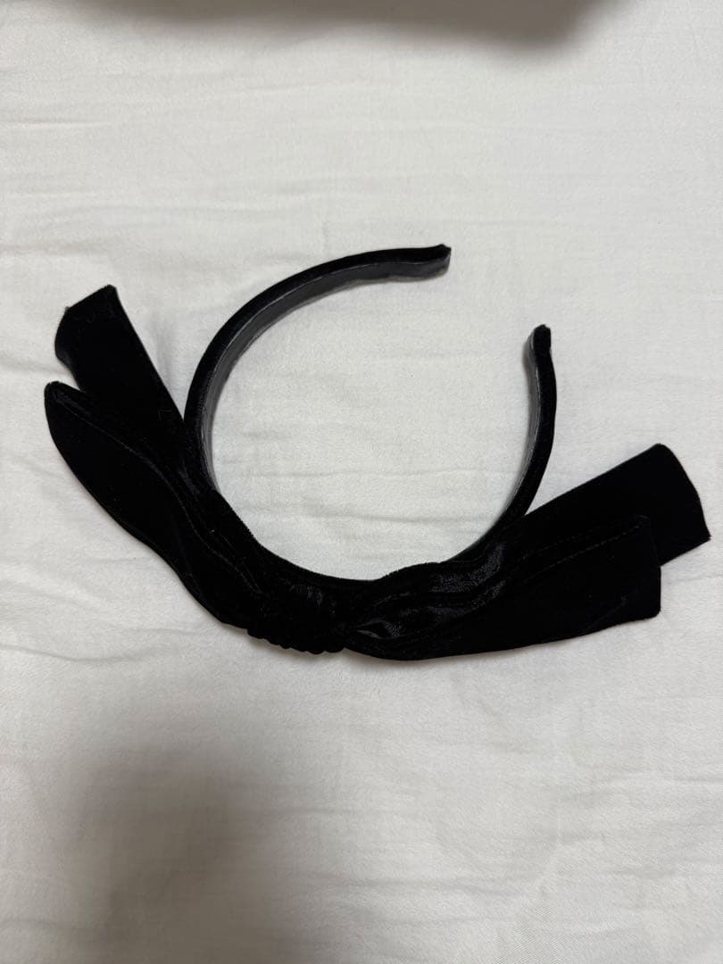 ALEXANDRE DE PARIS カチューシャ ブラック