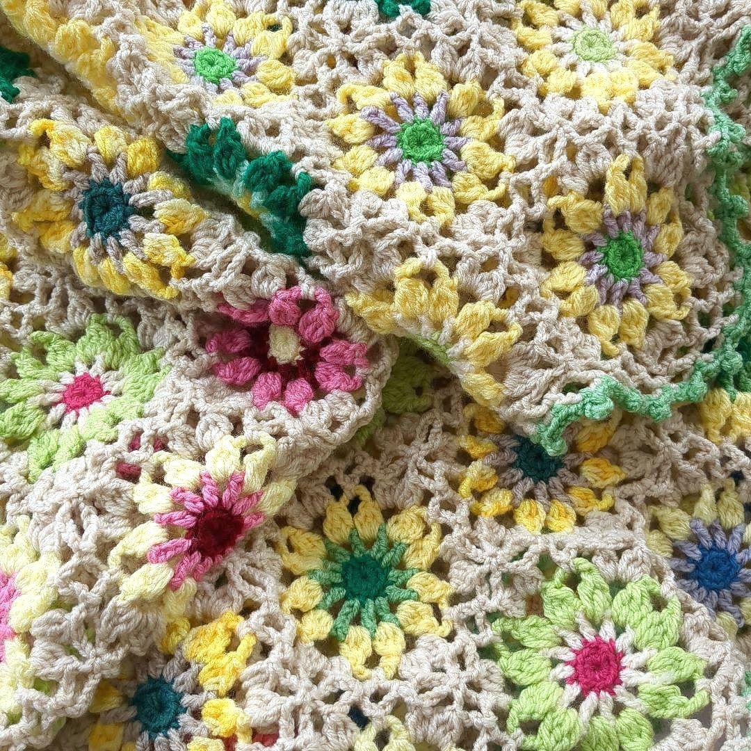 モチーフ編み 大判 マルチカバ ー ブランケット グラニースクエア