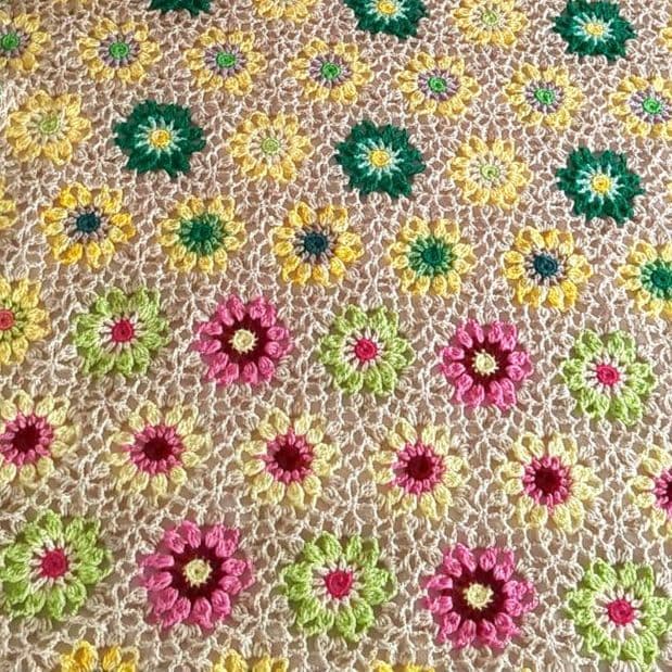 モチーフ編み 大判 マルチカバ ー ブランケット グラニースクエア