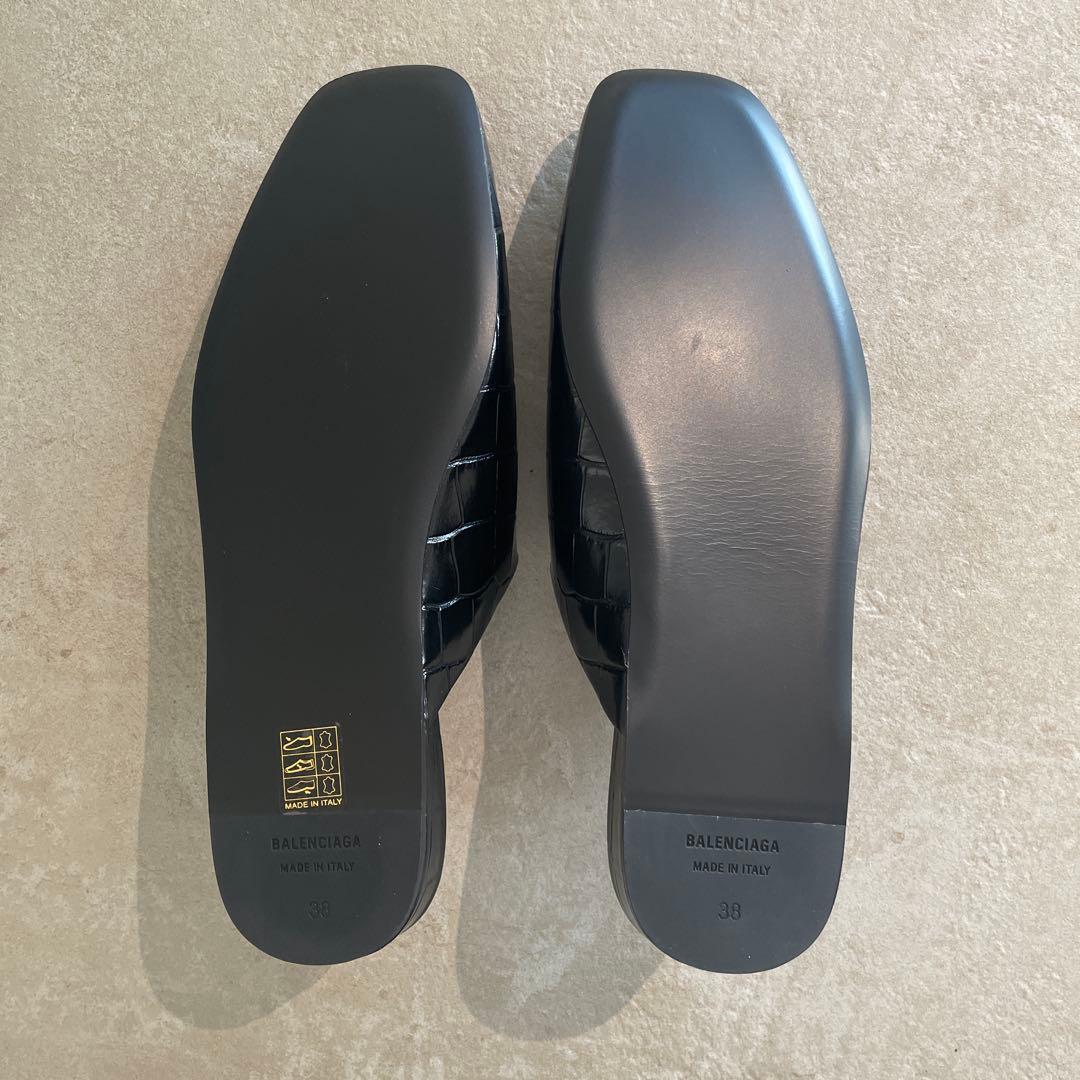 BALENCIAGA ブラックレザーサンダル 38